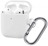 Силиконовый чехол для AirPods с карабином белый