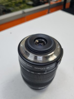 Canon EF-S 18-135mm f/3.5-5.6 IS STM
