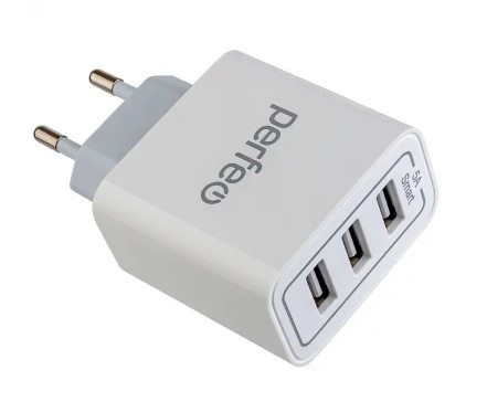 Сетевое зар. устр. Perfeo I4647 3USB 5A белое Сетевое зар. устр. Perfeo I4647 3USB 5A белое
