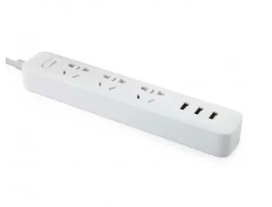 Сетевой удлинитель Xiaomi Mi Power Strip 3 Sockets/3 USB Potrs 20W 2A1C( XMCXB05MN) белый